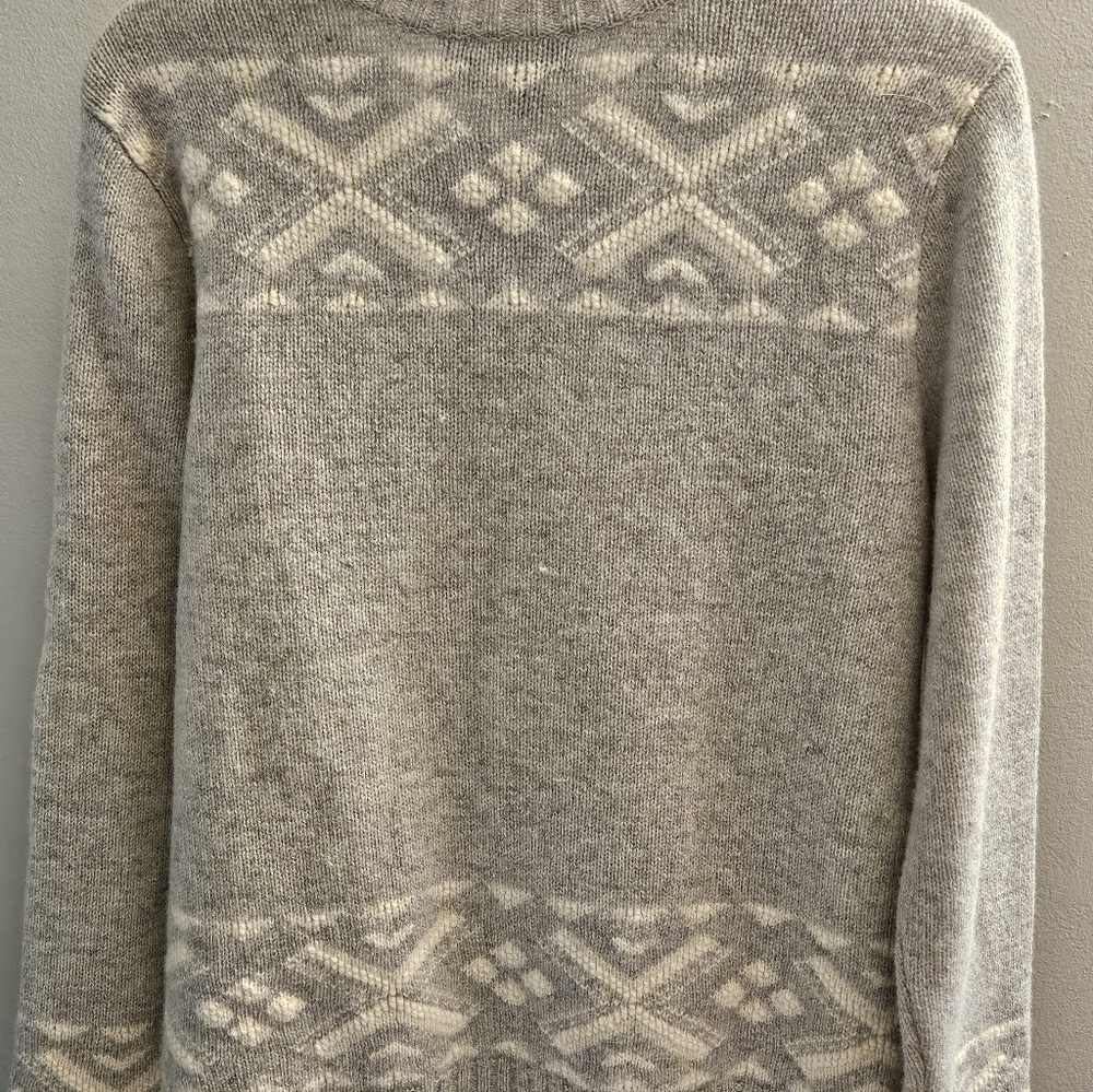 Lauren Ralph Lauren Gray Wolf Sweater 100% Lamb's Wool - Picture 3 of 6
